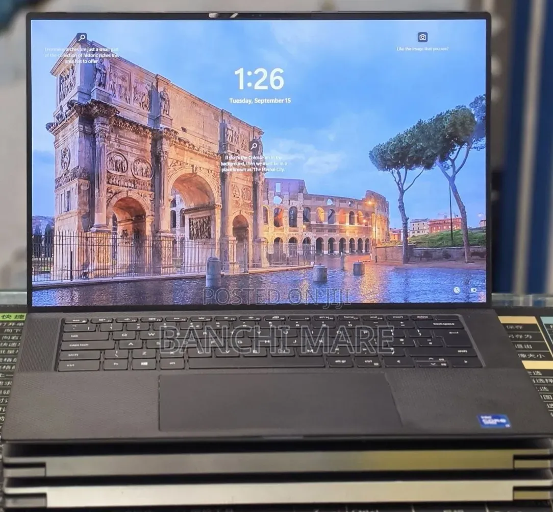 New Laptop Dell Precision 5560 32GB Intel Core i7 SSD 1T