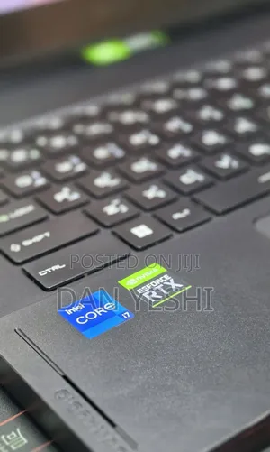 New Laptop MSI 32GB Intel Core i7 SSD 1T