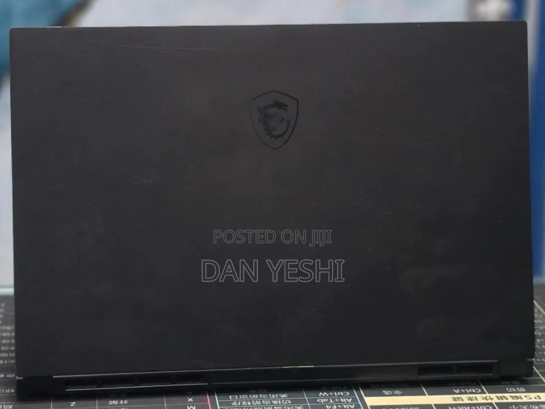 New Laptop MSI 32GB Intel Core i7 SSD 1T