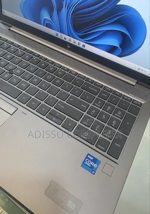 New Laptop HP ZBook 15 16GB Intel Core i7 SSD 512GB