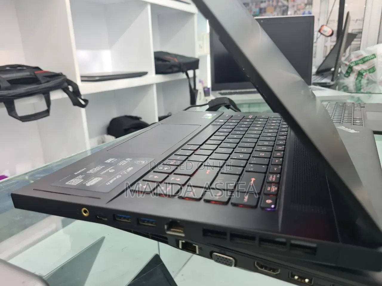 New Laptop MSI GS66 Stealth 11UH 16GB Intel Core i7 SSD 512GB