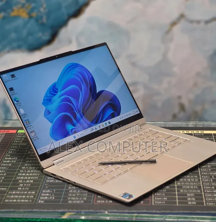 New Laptop Lenovo Yoga 9i 16GB Intel Core i7 SSD 512GB