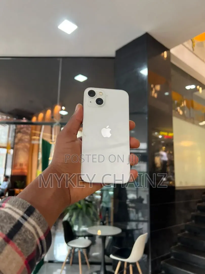 Apple iPhone 13 128 GB