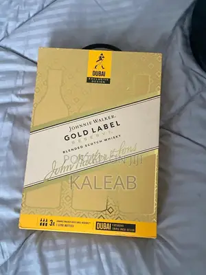 Jhonnie Walker Gold Label Whiskey 3×1L Bottles