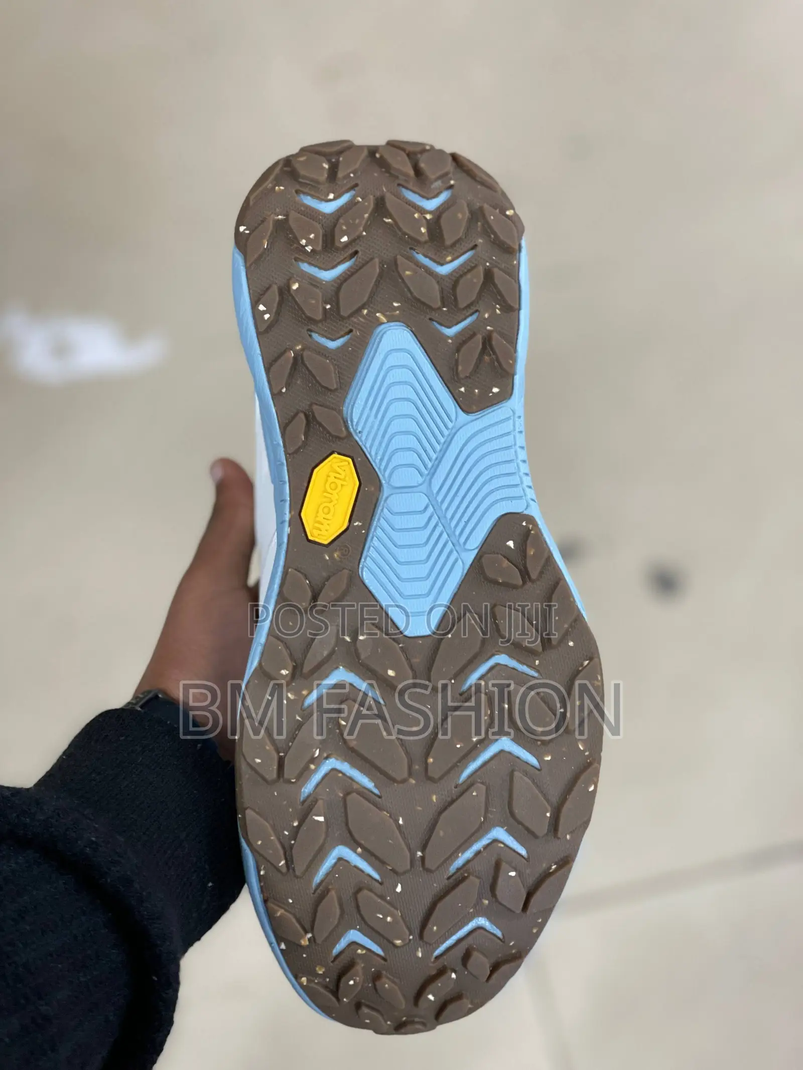 Hoka Lightweight Comfortable Sneakers for Sports and Walk