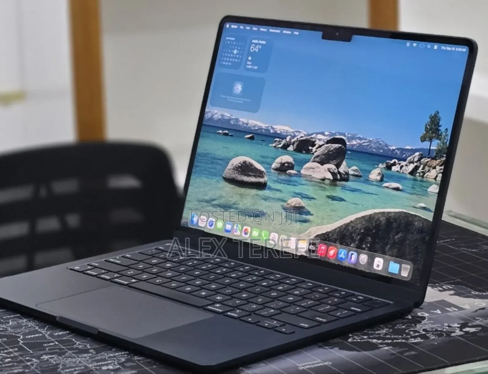 New Laptop Apple MacBook Air 2022 M2 16GB Apple M2 SSD 256GB