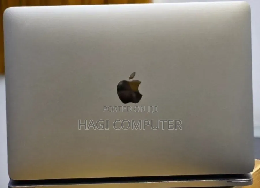 New Laptop Apple MacBook Pro 2019 16GB Intel Core i5 SSD 512GB