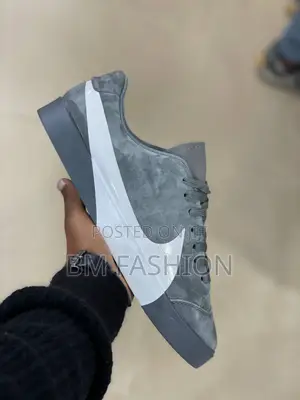 Nike Gray Suede Flats Shoes for Mens