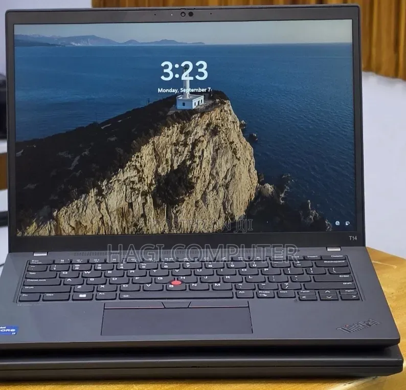 New Laptop Lenovo ThinkPad T14 G4 16GB Intel Core i7 SSD 512GB