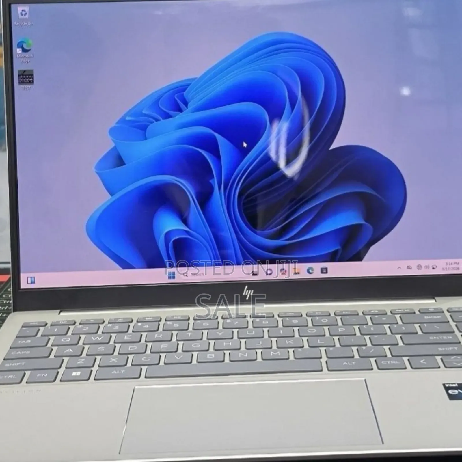 New Laptop HP Pavilion 14 16GB Intel Core i7 SSD 1T