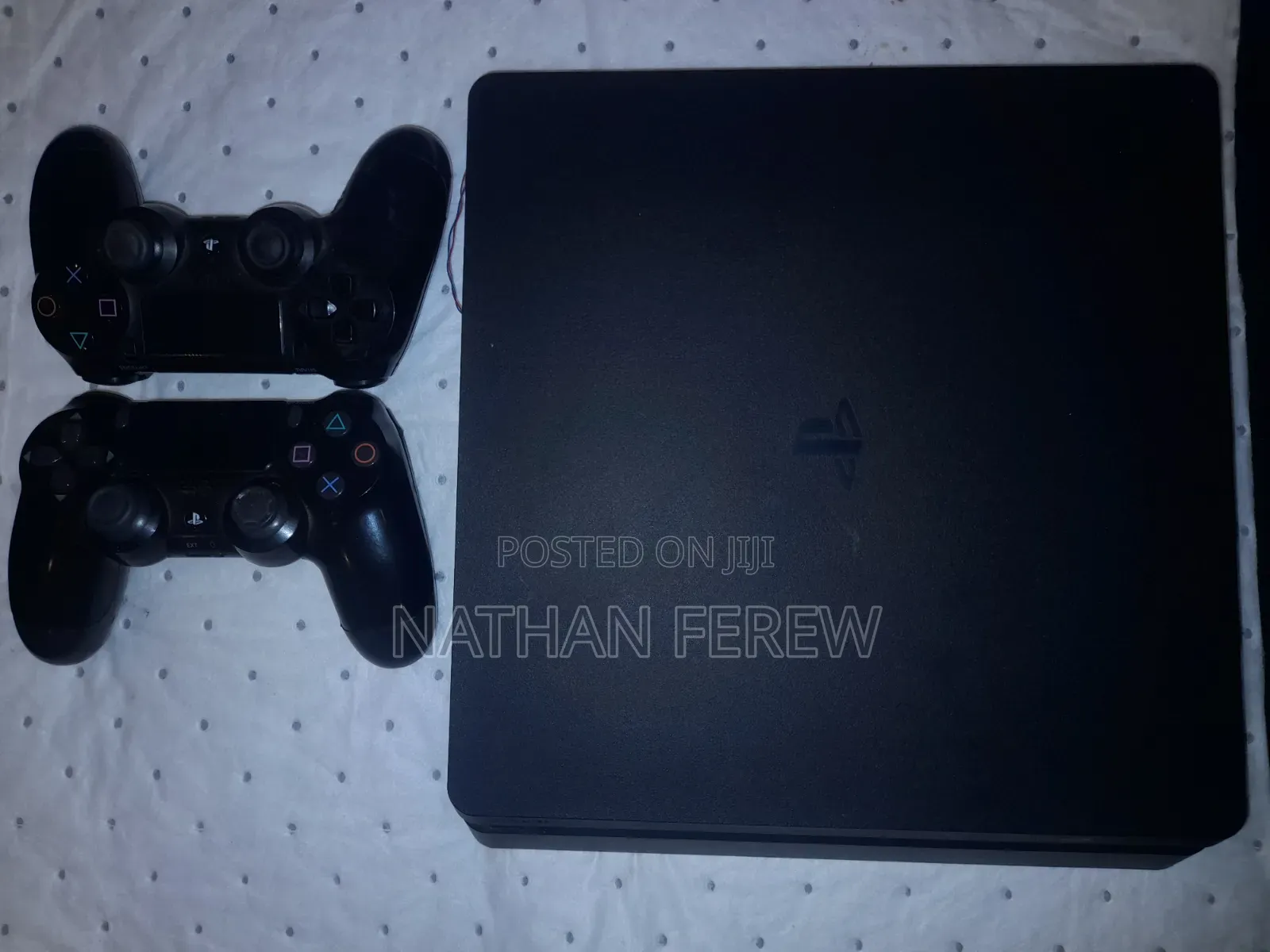 Playstation 4 Slim Console