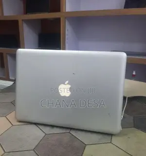 New Laptop Apple MacBook Pro 2009 4GB Intel Core 2 Duo HDD 500GB