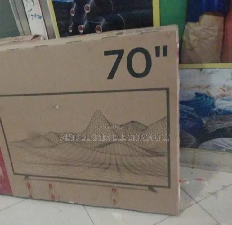 Gsda Smart TV 70 Inche