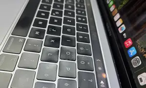 New Laptop Apple MacBook Air 2019 8GB Intel Core i5 SSD 128GB