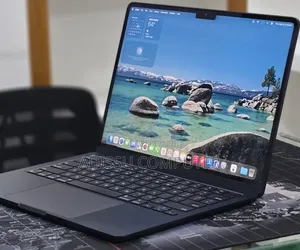 New Laptop Apple MacBook Air 2022 M2 16GB Apple M2 SSD 256GB