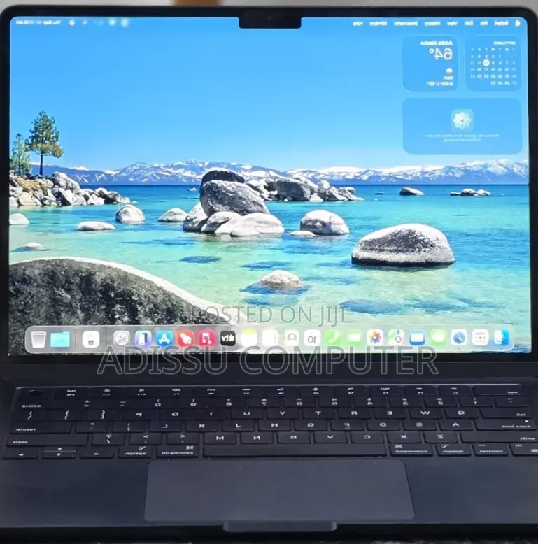 New Laptop Apple MacBook Air 2022 M2 16GB Apple M2 SSD 256GB