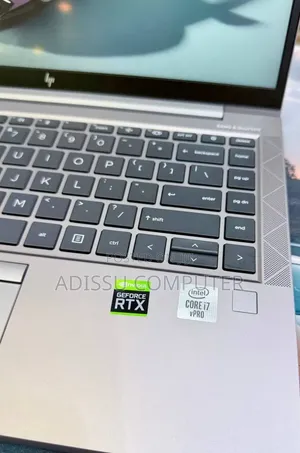 New Laptop HP ZBook 15 16GB Intel Core i7 SSD 512GB