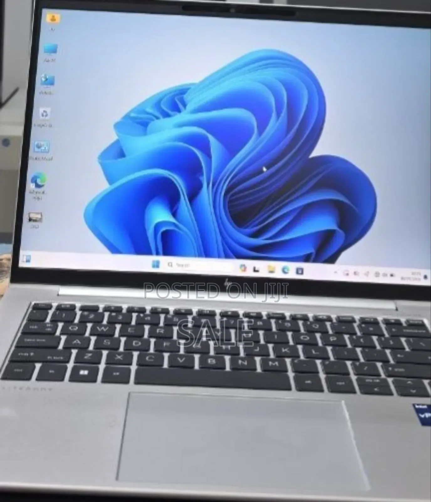 New Laptop HP EliteBook 840 G10 16GB Intel Core i7 SSD 512GB
