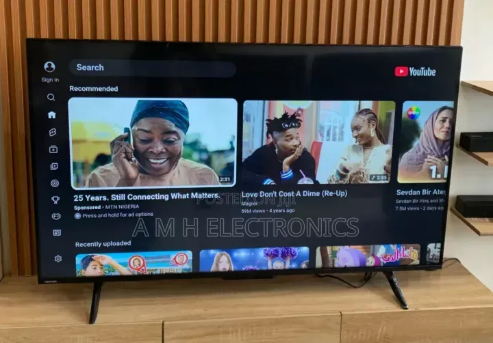 Samsung 65 Inch Smart TV