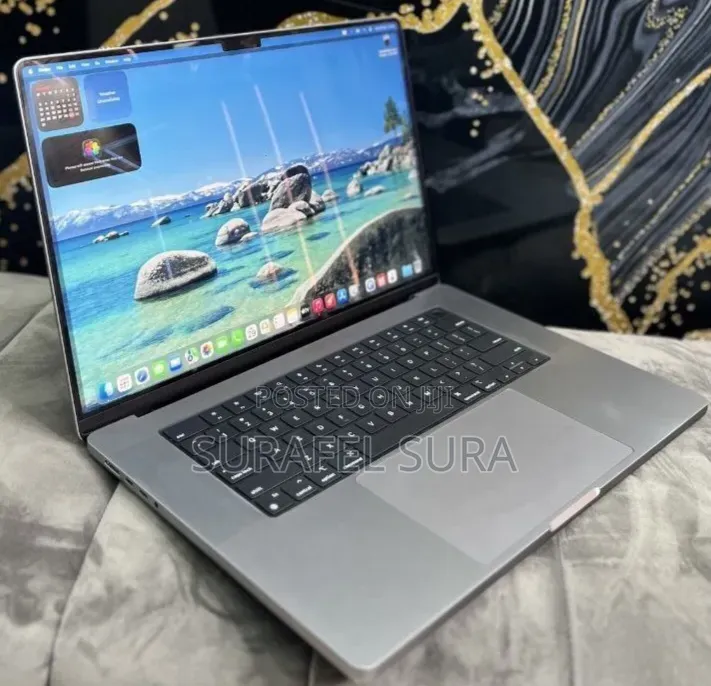 New Laptop Apple MacBook Pro 2021 M1 16GB Apple M1 Pro SSD 512GB