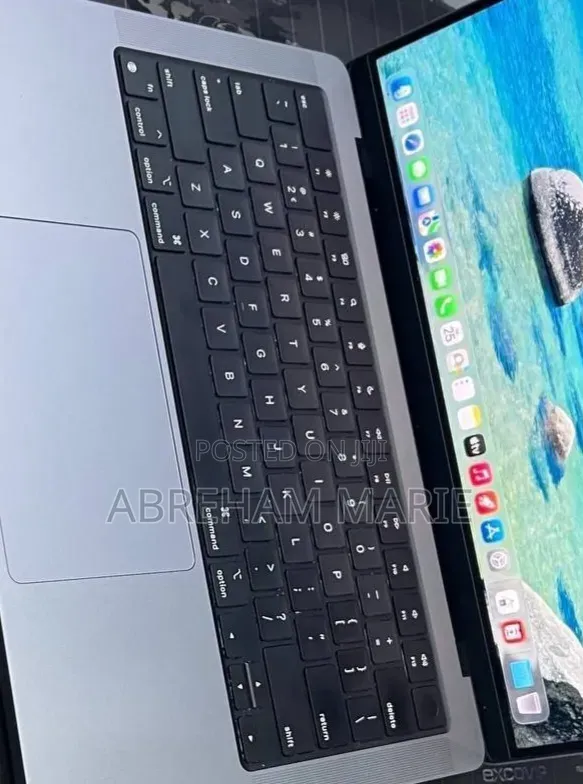 New Laptop Apple MacBook Pro 2021 M1 16GB Apple M1 Pro SSD 512GB