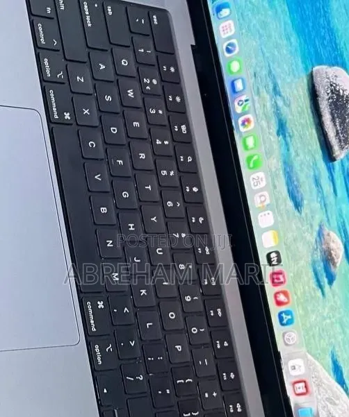 New Laptop Apple MacBook Pro 2021 M1 16GB Apple M1 Pro SSD 512GB