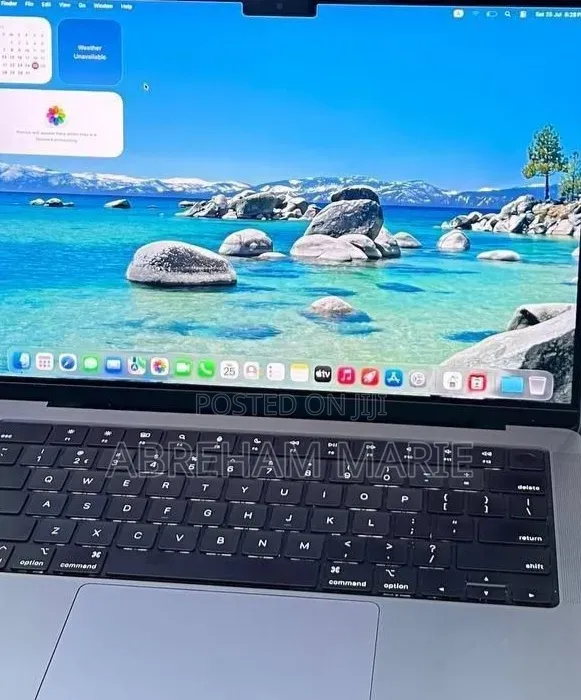 New Laptop Apple MacBook Pro 2021 M1 16GB Apple M1 Pro SSD 512GB