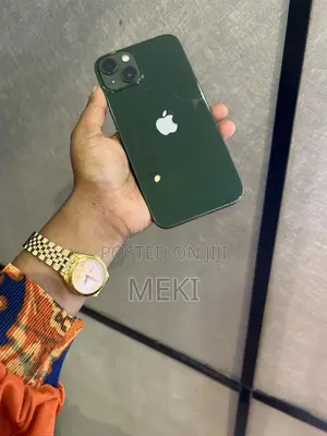 Apple iPhone 13 256 GB Green