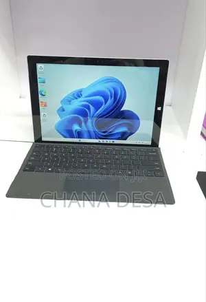 New Laptop Microsoft Surface Pro 3 8GB Intel Core i7 SSD 256GB
