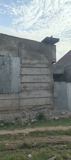 6bdrm House in Bishoftu Dukem, East Shewa for sale
