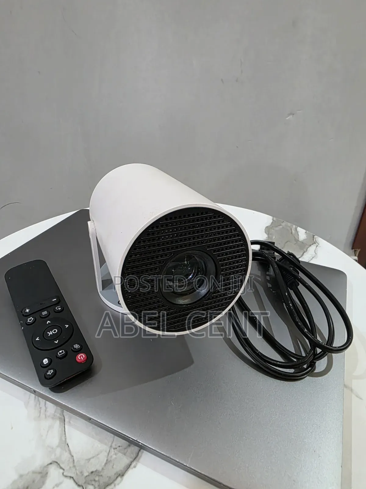 Projector Xdy
