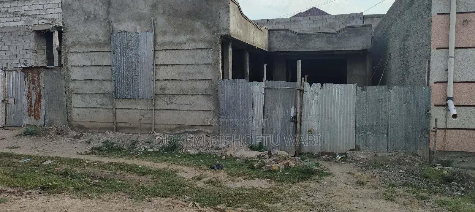 6bdrm House in Bishoftu Dukem, East Shewa for sale