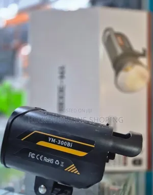 YM-300Bi RGB Light