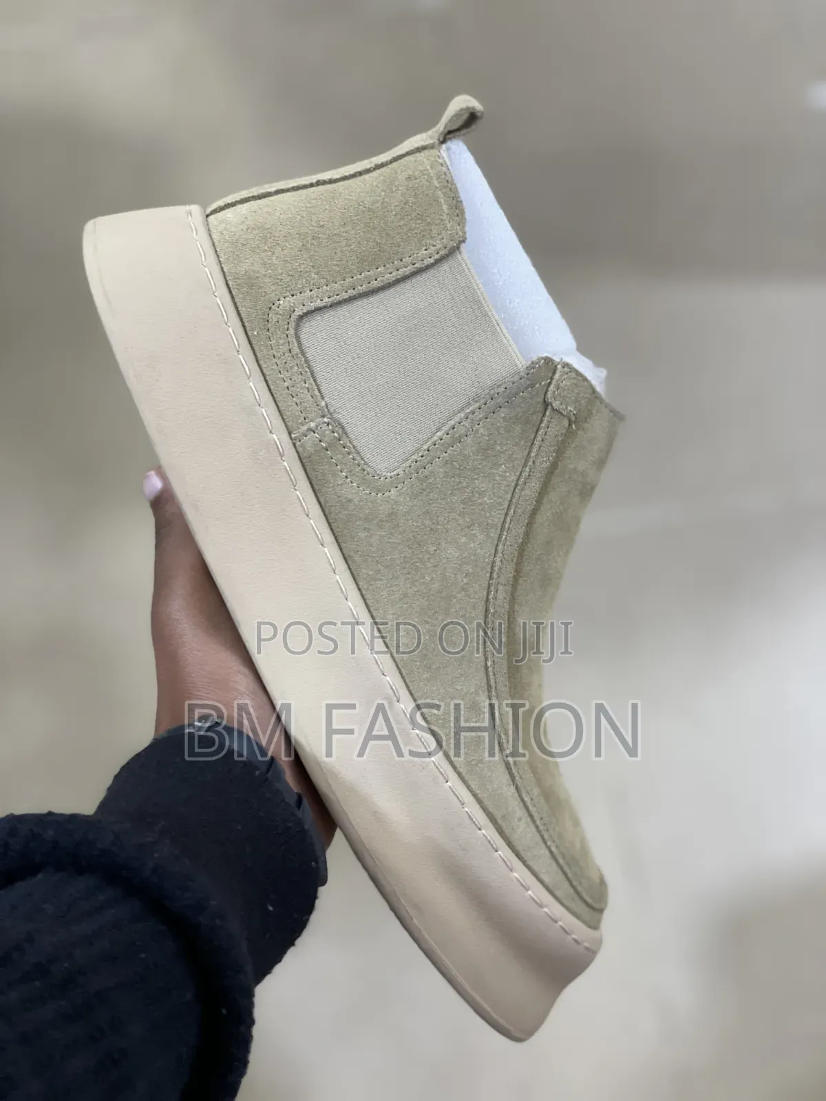 Luxurious Chelsea Boots