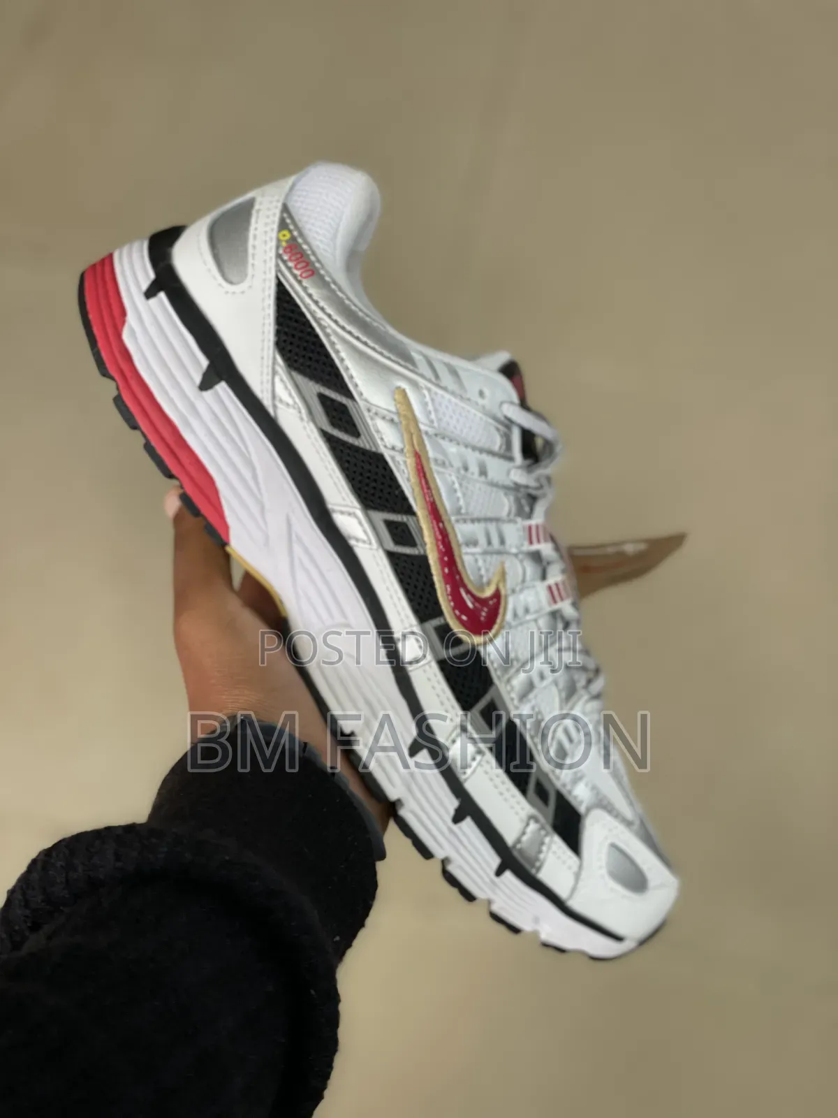 Nike Sneakers for Quality Lovers (Walking Friendly)