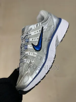 Nike Sport Sneakers