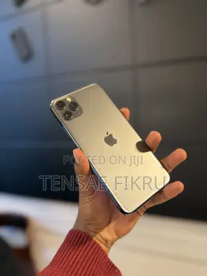 New Apple iPhone 11 Pro Max 256 GB Black