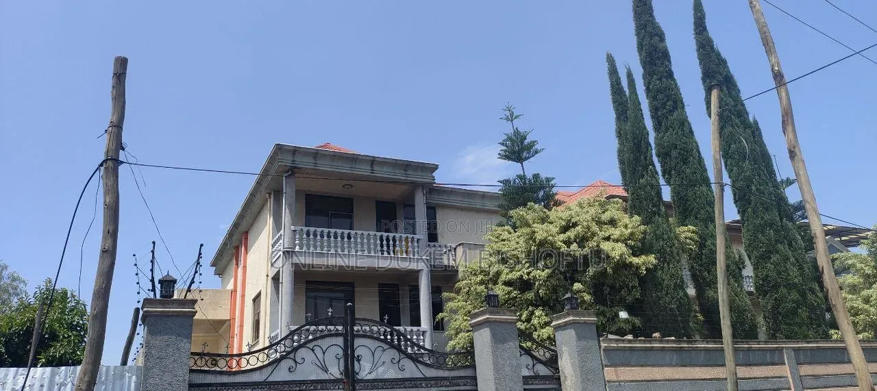 Furnished 10bdrm House in Bishoftu Novia, Oromia-Finfinne for sale