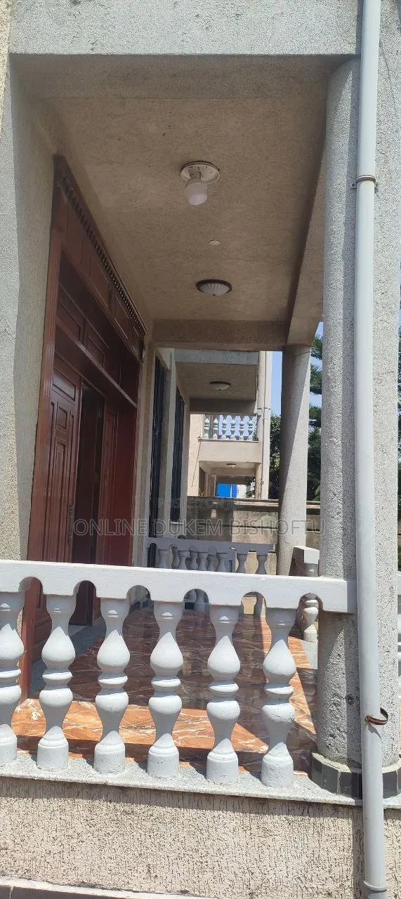 Furnished 10bdrm House in Bishoftu Novia, Oromia-Finfinne for sale