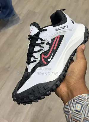 Nike Gortex