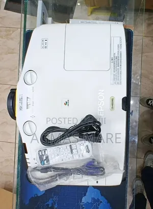 Epson EB-4850WU 3LCD Full HD Professional Cinema Project74