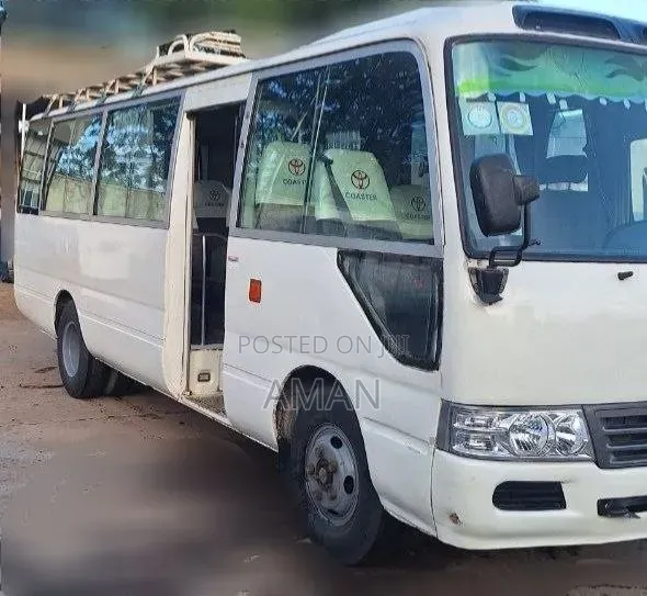 Toyota Coaster 2011 White