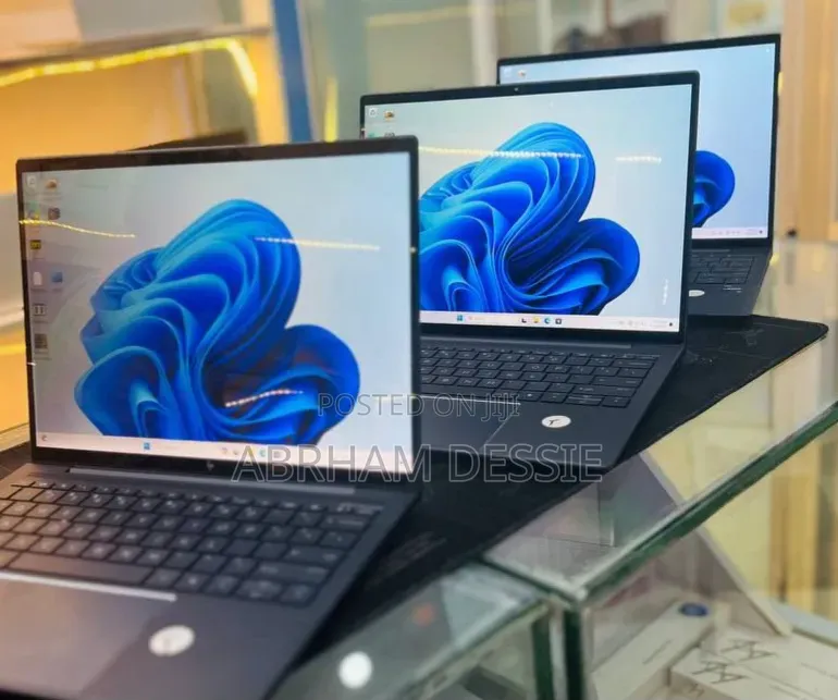 New Laptop HP 16GB Intel Core i7 SSD 512GB