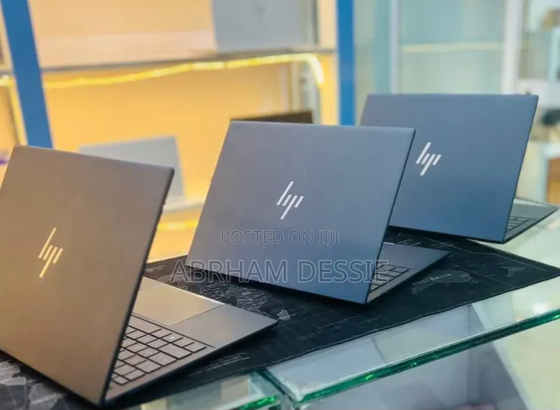 New Laptop HP 16GB Intel Core i7 SSD 512GB