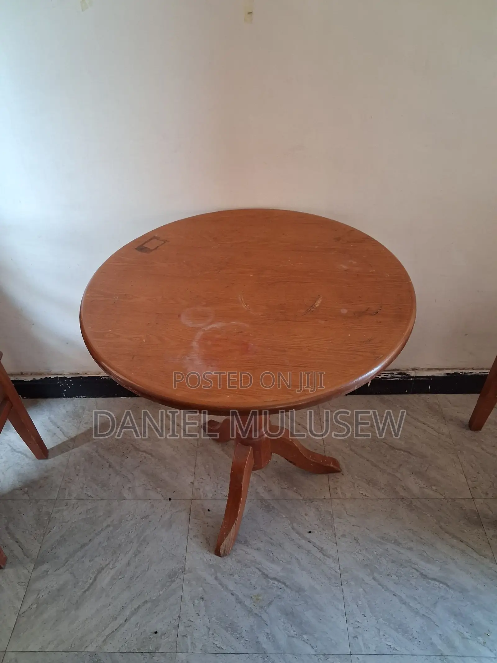 Dinning Table
