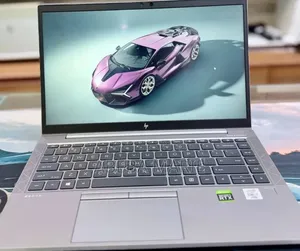 New Laptop HP ZBook Firefly G8 16GB Intel Core i7 SSD 512GB