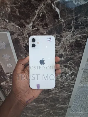 Apple iPhone 12 128 GB White
