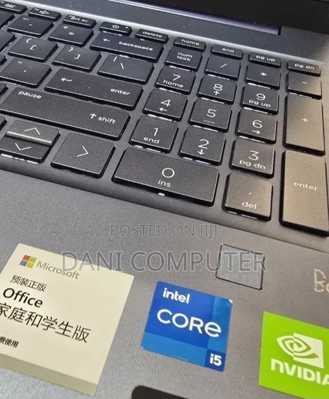 New Laptop HP Pavilion 15 16GB Intel Core i5 SSD 512GB