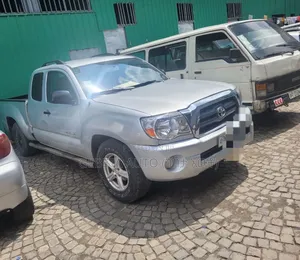 Toyota Tacoma 2008