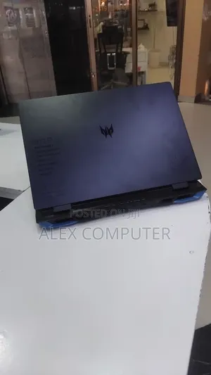 New Laptop Acer Predator Helios Neo 16 16GB Intel Core i9 SSD 1T